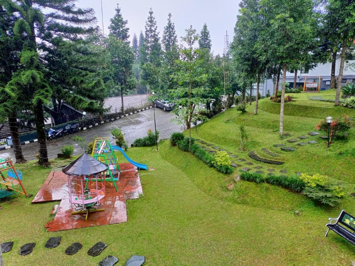 Alfa Resort Hotel And Conference Puncak Zewnętrze zdjęcie