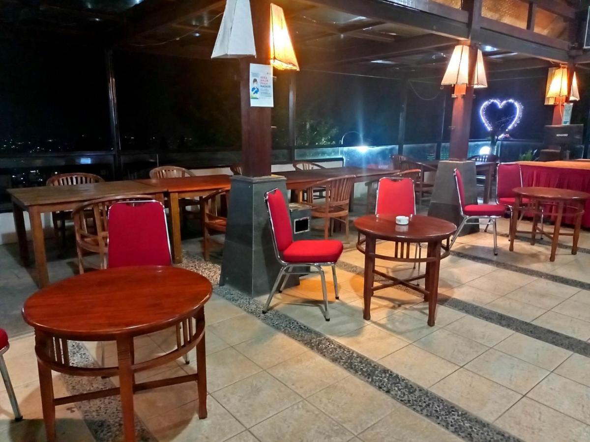 Alfa Resort Hotel And Conference Puncak Zewnętrze zdjęcie