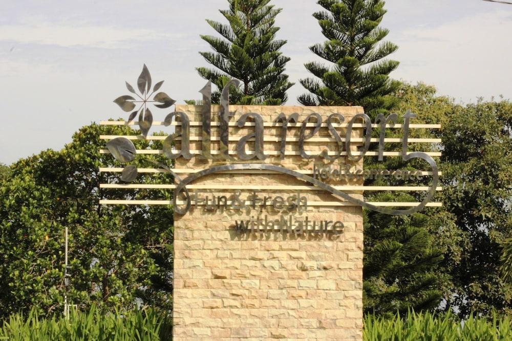 Alfa Resort Hotel And Conference Puncak Zewnętrze zdjęcie
